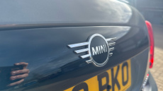 MINI Hatchback 135kW Cooper S Level 2 33kWh 3dr Auto Electric Hatchback
